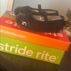 Little girl black flats